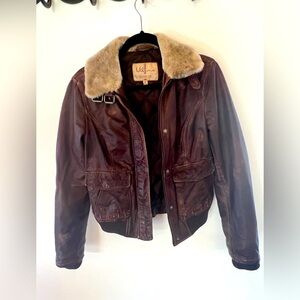 Wilson’s Vintage leather bomber jacket with lamb fur collar XS